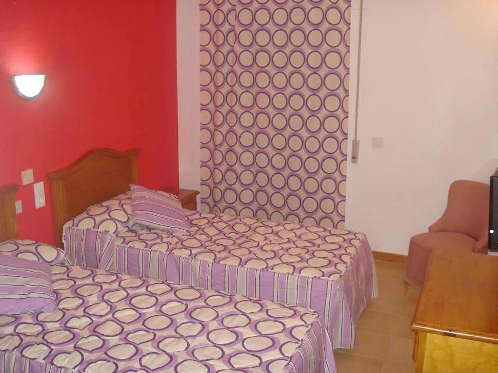 Hotel San Vicente - Centro Playa Conil De La Frontera 2*,  Spain