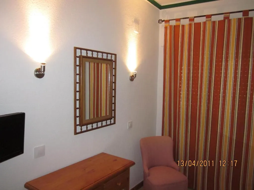 Hotel San Vicente - Centro Playa Conil De La Frontera