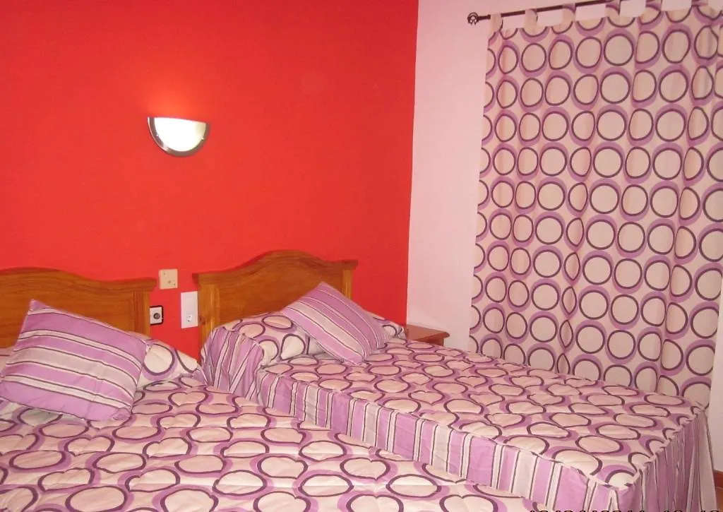 Hotel San Vicente - Centro Playa Conil De La Frontera 2*,