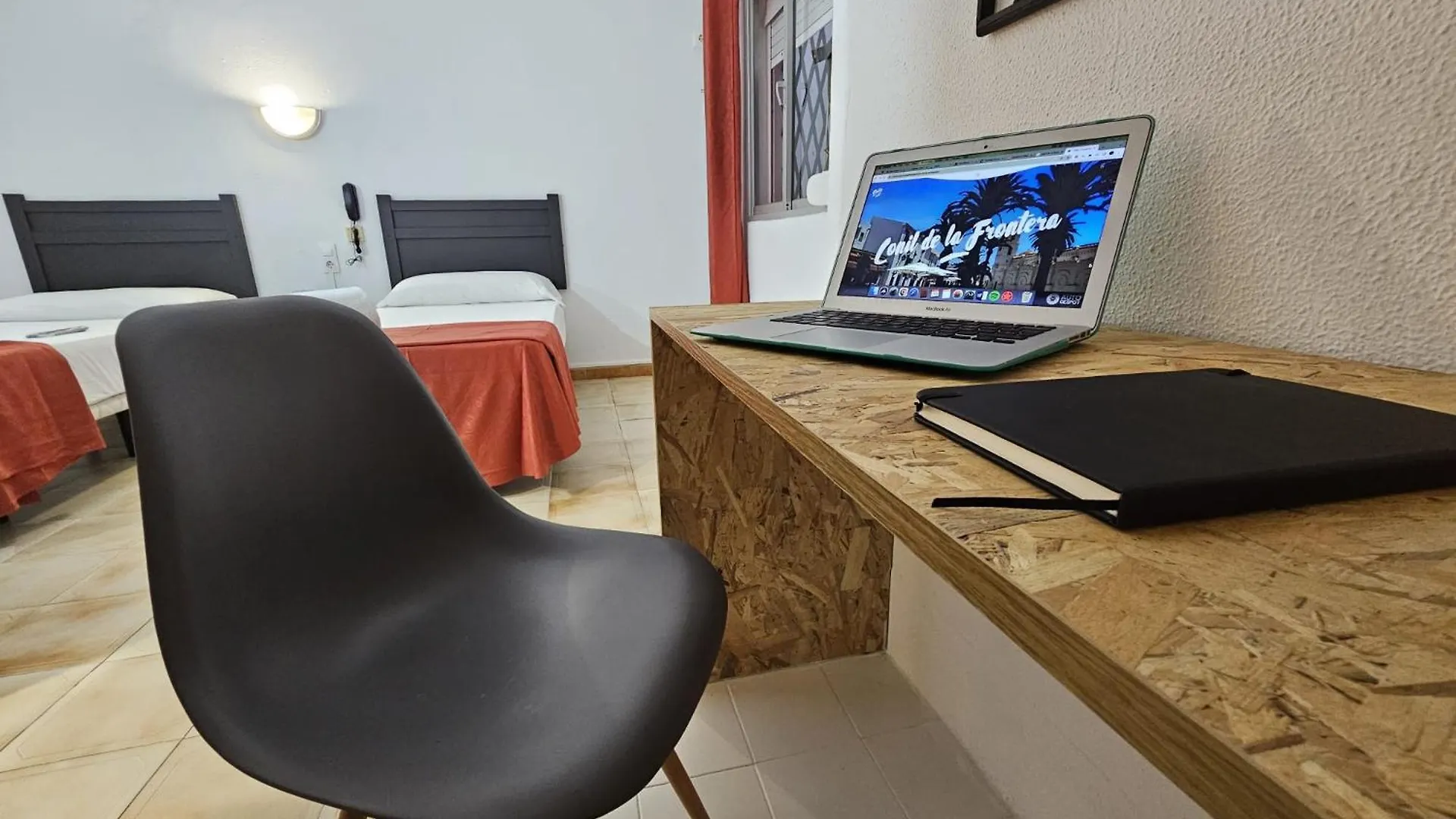Hotel San Vicente - Centro Playa Conil De La Frontera