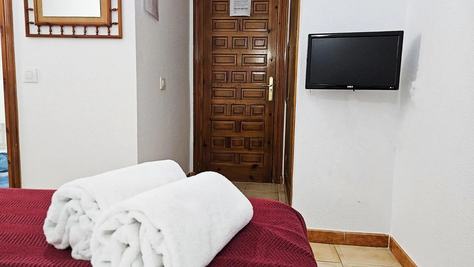 Hotel San Vicente - Centro Playa Conil De La Frontera